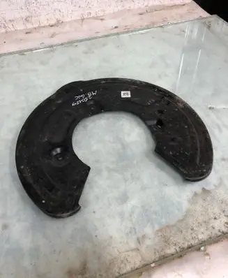Mercedes-Benz GLC C254 Rear brake disc plate dust cover A0004234000