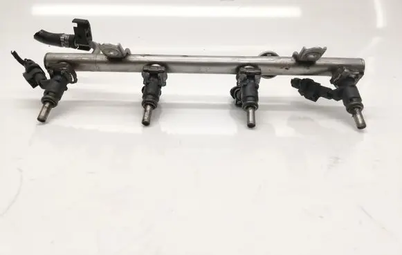 Mercedes-Benz B W245 Fuel main line pipe A2660700595