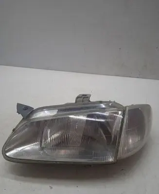 Renault Megane I Headlight/headlamp 88201094