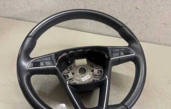 Seat Leon (5F) Steering wheel 5F0419091AH 310536000027B