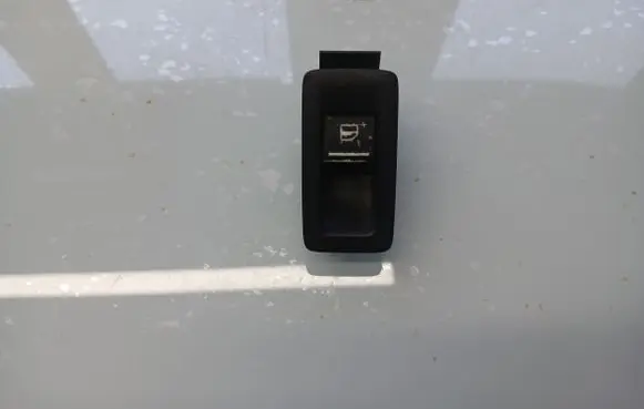 Volkswagen Touran I Electric window control switch 1F0959527
