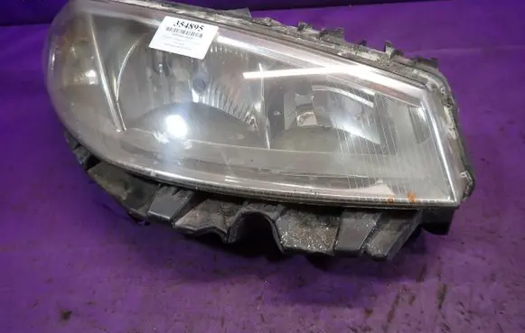 Renault Megane II Headlight/headlamp