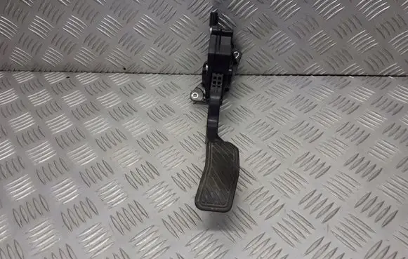 Mazda 2 Accelerator throttle pedal K4238-7410
