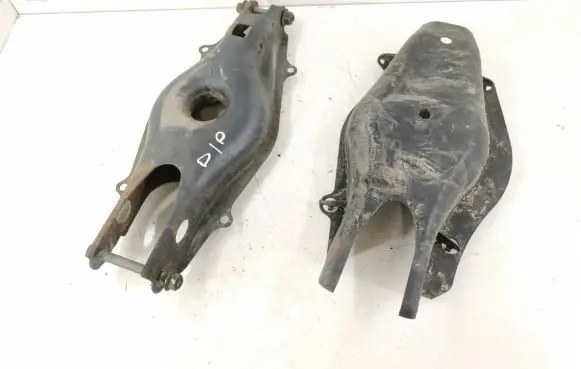 Mercedes-Benz CLS C218 X218 Rear control arm DALISID988 2043502006 2043503506