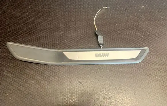 BMW 7 F01 F02 F03 F04 Side skirt rear trim 22339910 223399