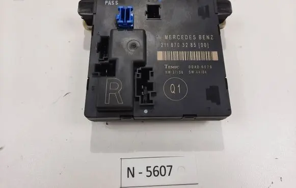 Mercedes-Benz E W211 Other control units/modules 2118703285