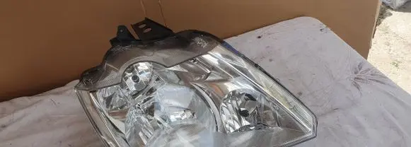 Renault Modus Headlight/headlamp 8200540243