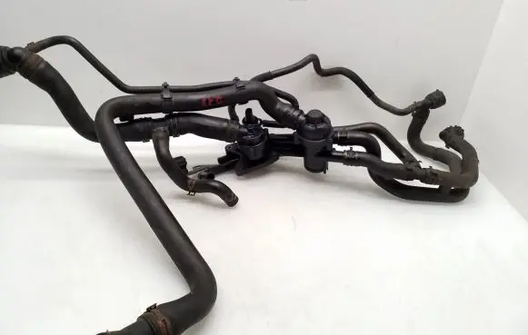 Volkswagen PASSAT B6 Engine coolant pipe/hose 3C0121156J 03C121118 03C121121