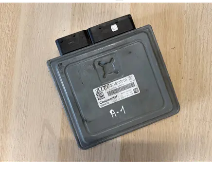 Audi A1 Engine control unit/module 03F906070CA