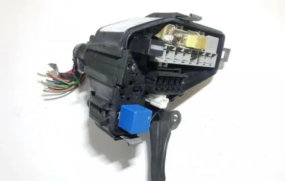 Volvo S70 V70 V70 XC Fuse box set 9128576 9162084