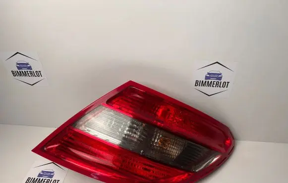 Mercedes-Benz C W204 Rear/tail lights 2048203064