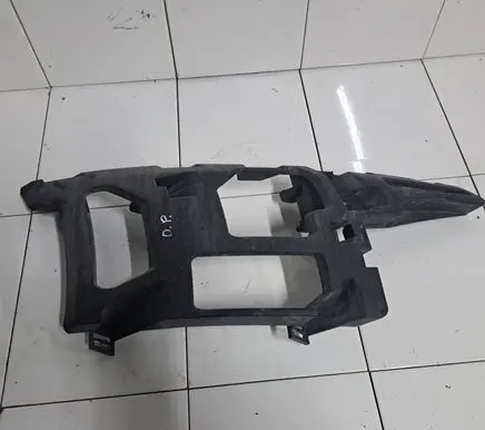 Ford Mondeo MK IV Front bumper mounting bracket 757117E856A