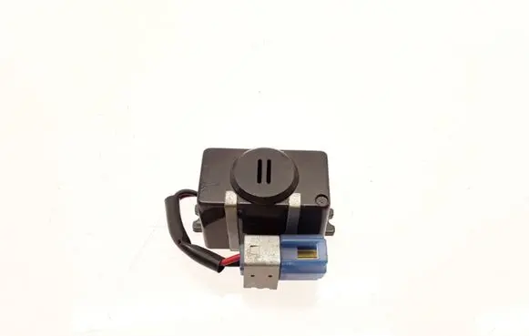 Mitsubishi Pajero Horn buzzer relay MB649187
