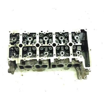 BMW 5 F10 F11 Engine head 7810465