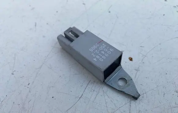 Lexus IS 220D-250-350 Sensor 9098004184