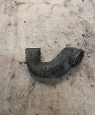 Mitsubishi Pajero Air intake duct part