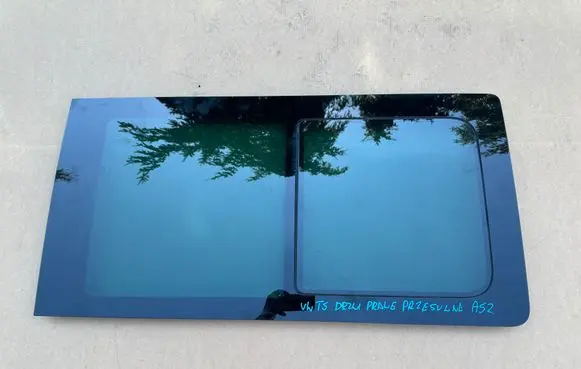 Volkswagen Multivan T5 Sliding door window/glass 7H0847758