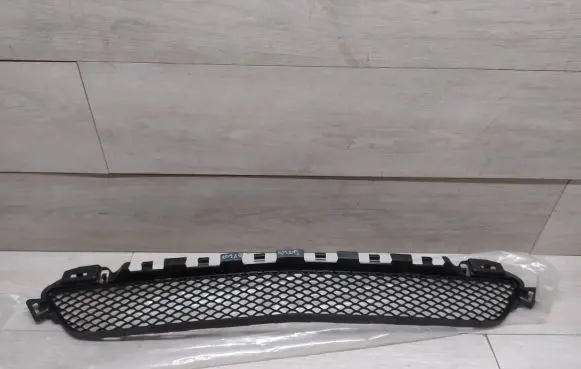 Mercedes-Benz C W205 Front bumper lower grill A2058850423