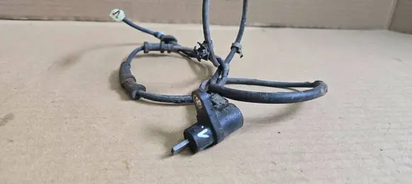 Suzuki Ignis ABS rear brake sensor 5631070H00