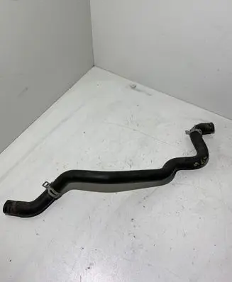BMW 5 GT F07 Engine coolant pipe/hose 9119168 15476810 144300
