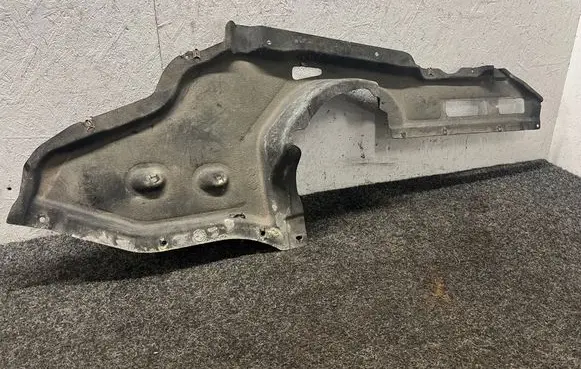 BMW X5 F15 Other engine bay part 10834112