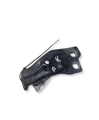 Hyundai i30 Fender mounting bracket 1234