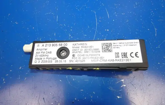 Mercedes-Benz E W213 Aerial antenna amplifier A2139056800 2015DJ3660