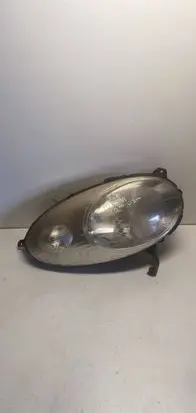 Nissan Micra Headlight/headlamp 89900077