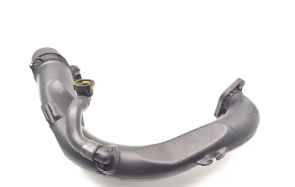 Air intake hose/pipe