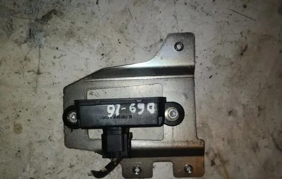 BMW 1 E81 E87 Brake pedal sensor switch 3452677842101