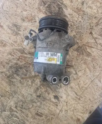Opel Zafira B Air conditioning (A/C) compressor (pump) 13124752 401351739 11136015132