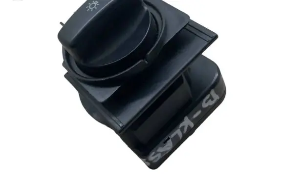 Mercedes-Benz B W245 Light switch 1695451304 32220301