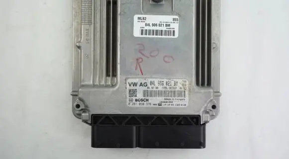 Audi A4 S4 B8 8K Engine control unit/module 04L906021BM 0281030376