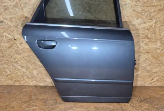 Audi A4 S4 B7 8E 8H Rear door LX7Z