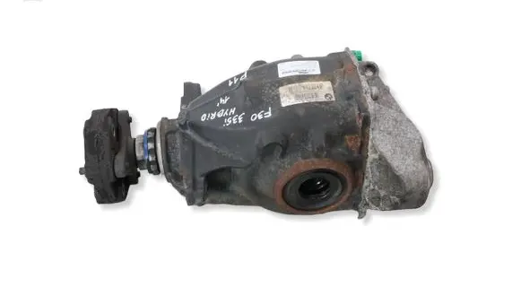 BMW 3 F30 F35 F31 Rear differential 7605589 8485723 33108485723