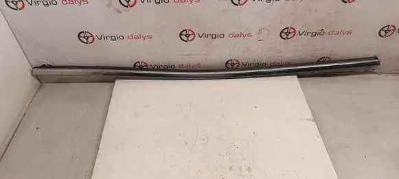 Renault Kadjar Door glass trim 