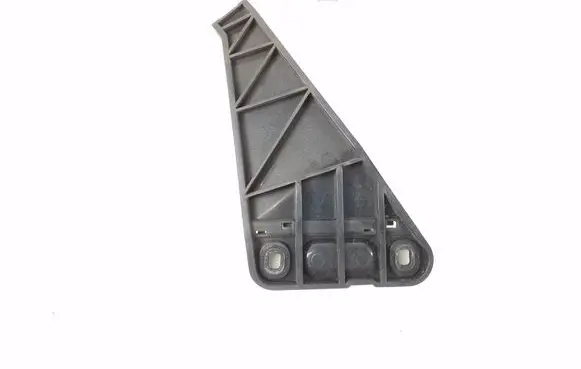 Infiniti Q30 Rear bumper mounting bracket A1568850714