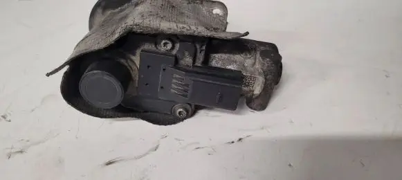 Volkswagen Caddy EGR valve 03G131502