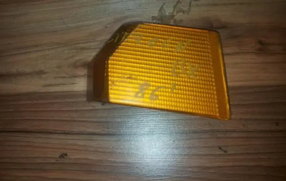Citroen BX Front indicator light