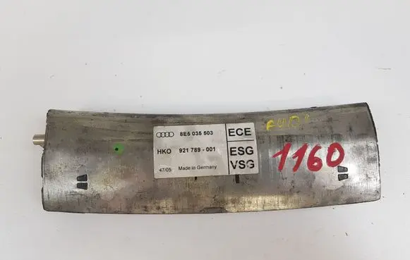Audi A4 S4 B7 8E 8H Antenna control unit 8E5035503