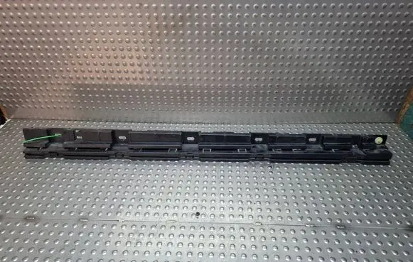 BMW 5 F10 F11 Sill supporting ledge S26371816 7184777