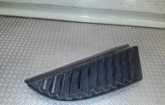 Mitsubishi Colt Front bumper upper radiator grill MN127774