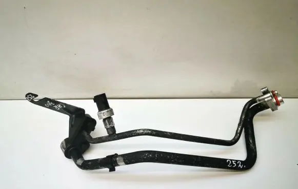 Air conditioning (A/C) pipe/hose