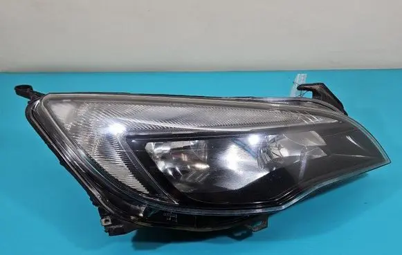 Opel Astra J Headlight/headlamp 13371596 IMPRK1477505