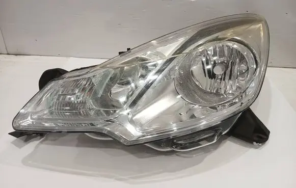Citroen DS3 Headlight/headlamp 9677038380