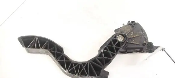 Volkswagen PASSAT B5.5 Accelerator throttle pedal 8D1721523J 6PV00837603