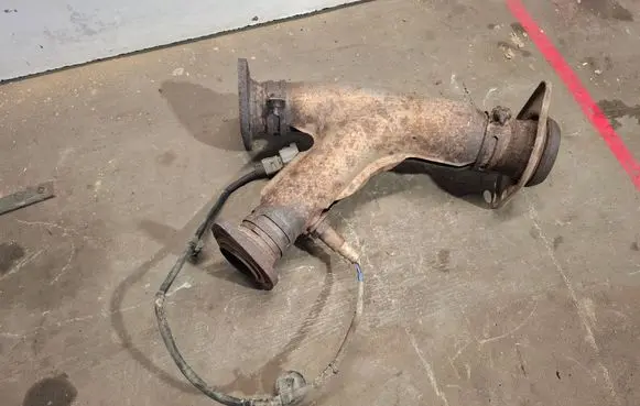 Lexus RX 300 Muffler pipe connector clamp 8946548180