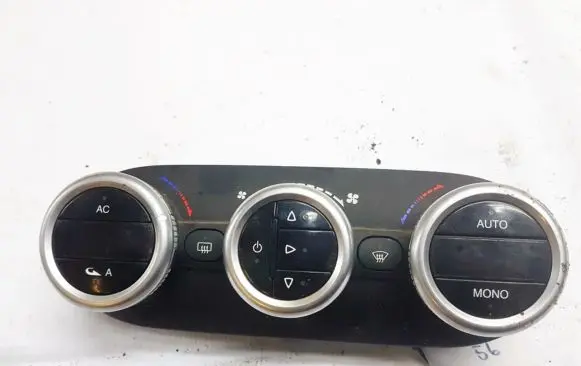Alfa Romeo Giulietta Climate control unit 156091524 5220013160