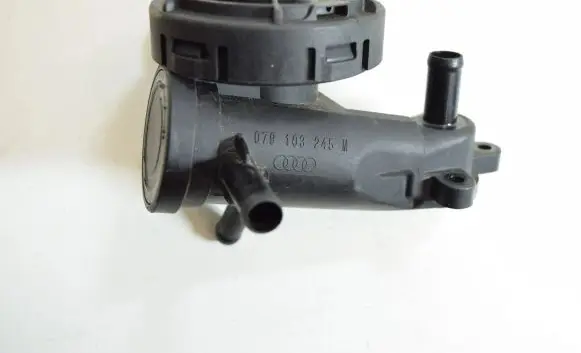 Audi A8 S8 D4 4H Breather valve 079103245M