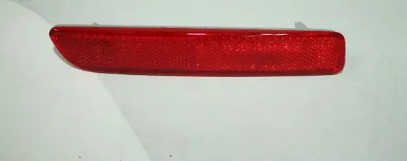Suzuki SX4 Rear tail light reflector 